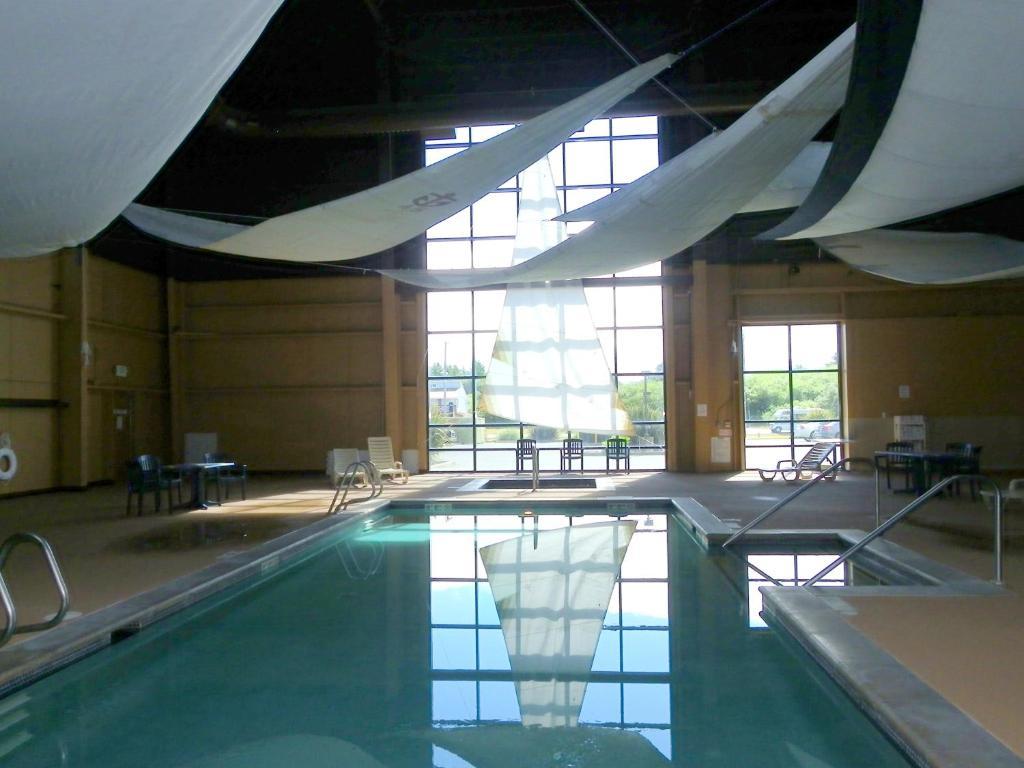 Quinault Sweet Grass Hotel 维景湾畔 外观 照片