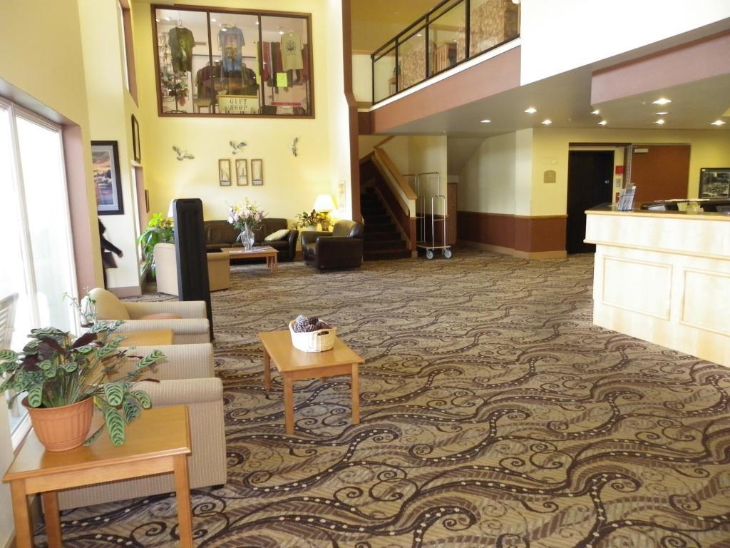 Quinault Sweet Grass Hotel 维景湾畔 外观 照片